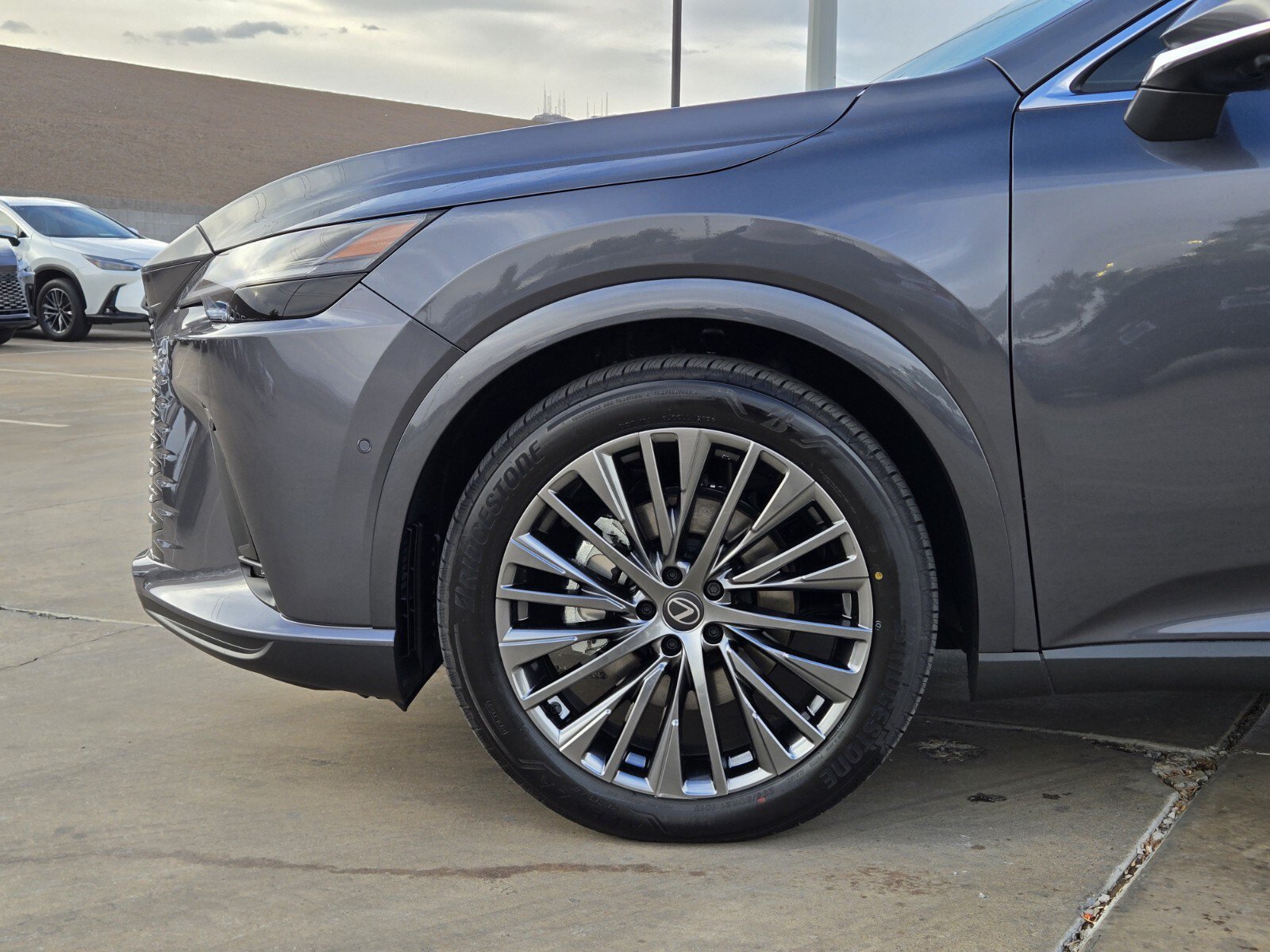 New 2026 Lexus RX 450h AWD image 5