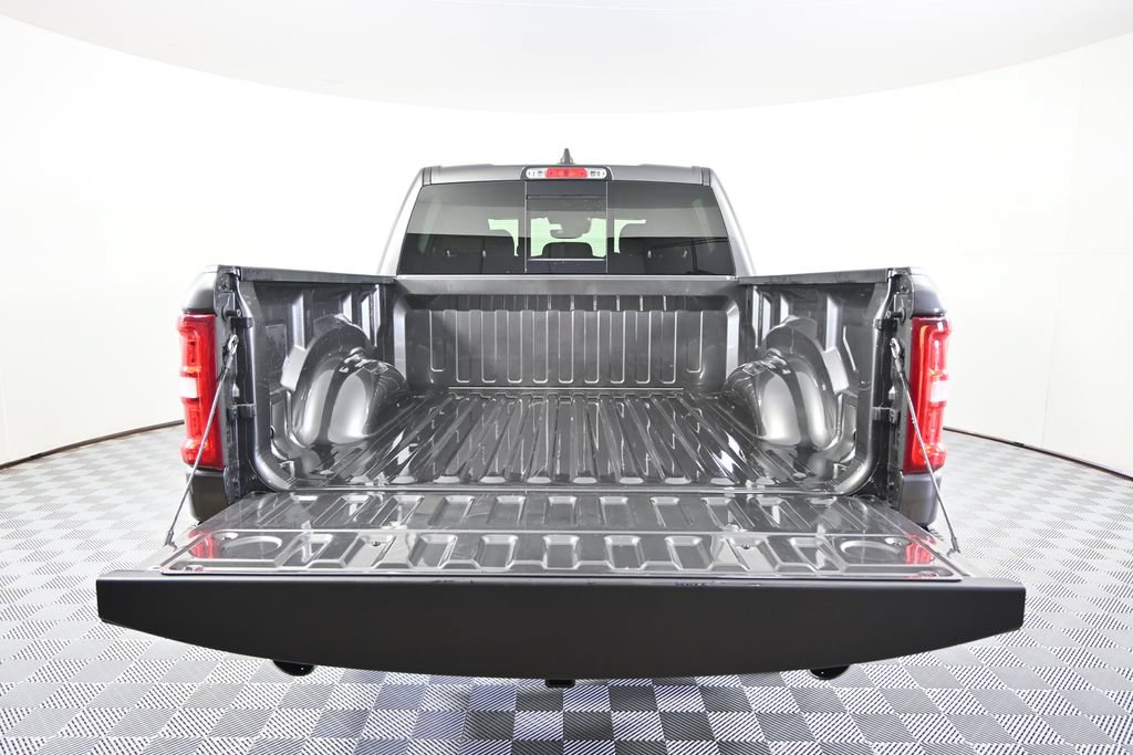 Used 2026 RAM 1500 Big Horn AWD/4WD image 6