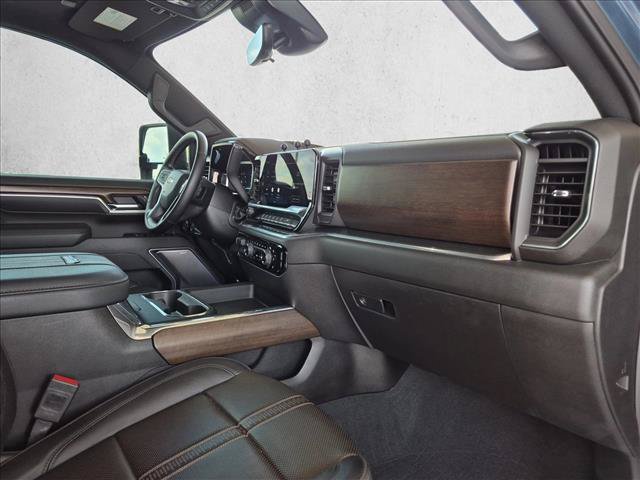 Used 2025 Chevrolet Silverado 3500 High Country w/ High Country Premium Package AWD/4WD image 23