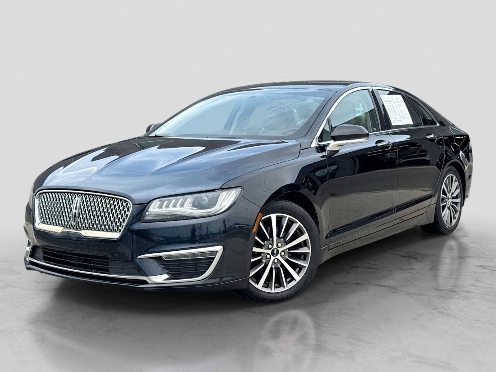 Used 2017 Lincoln MKZ Premiere AWD/4WD image 1