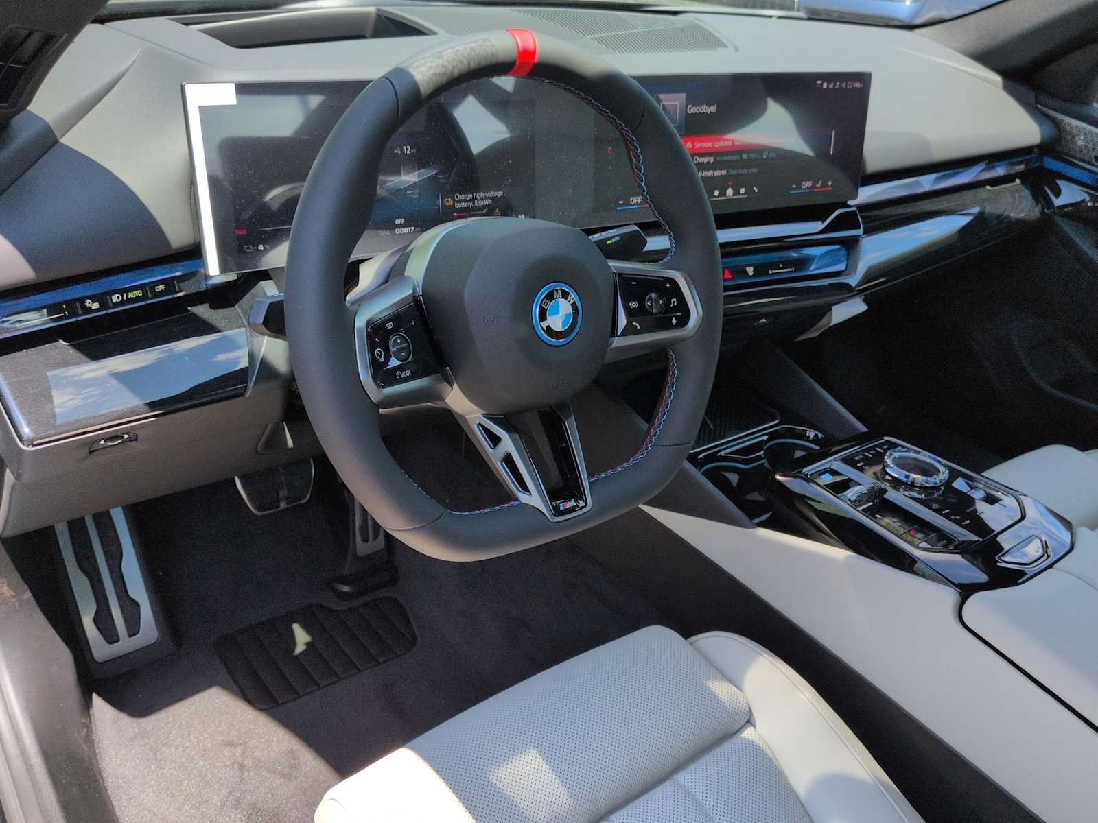 New 2026 BMW i5 w/ Executive Package AWD/4WD image 10
