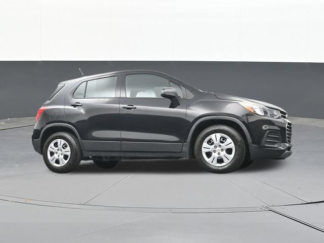Used 2017 Chevrolet Trax LS FWD image 49