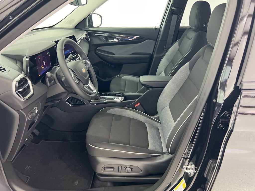 New 2026 Chevrolet TrailBlazer LT image 17