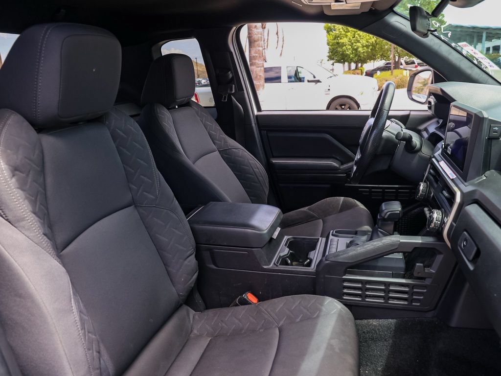 Used 2024 Toyota Tacoma SR RWD image 18