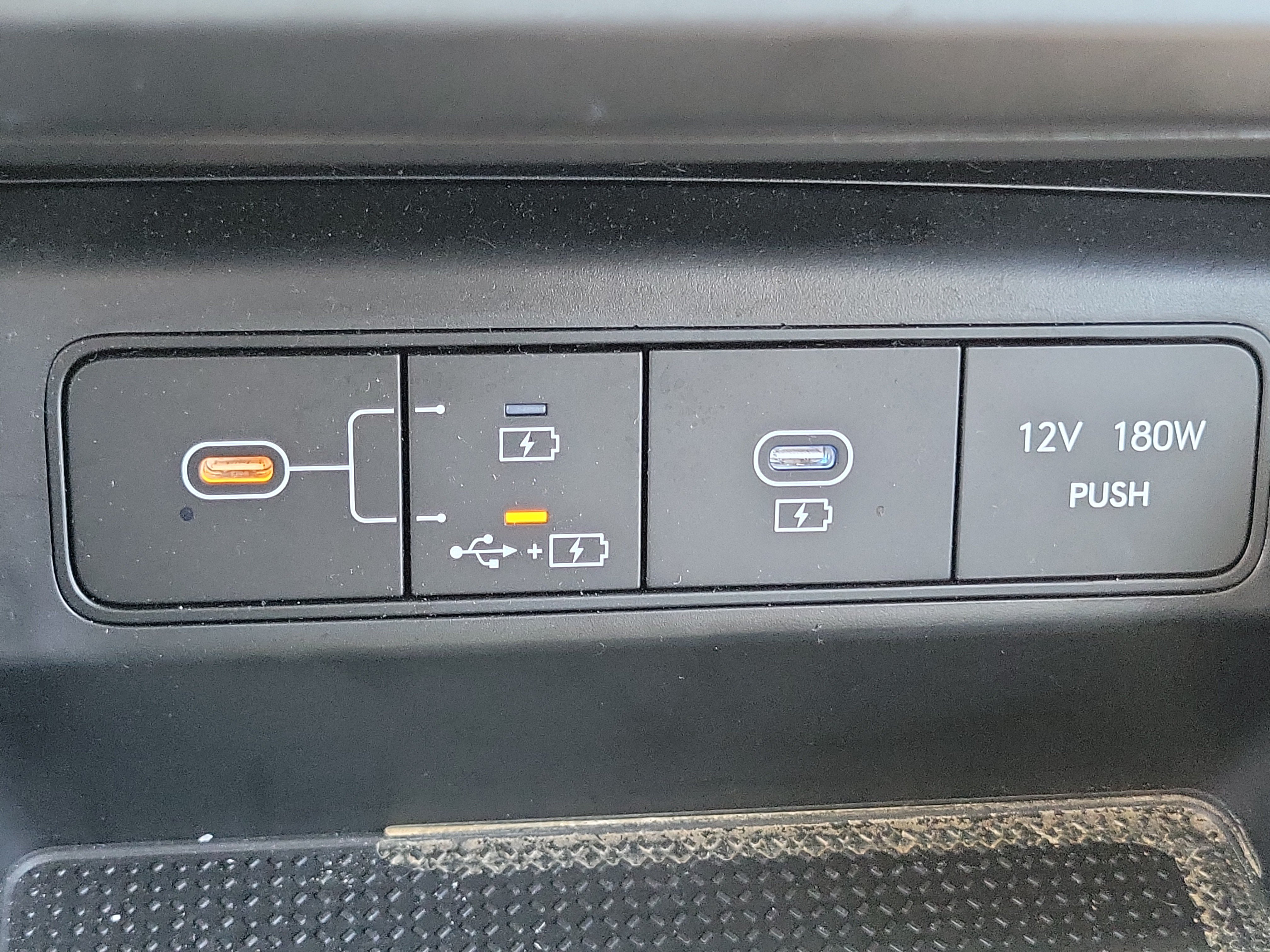 Certified 2025 Hyundai Tucson SE FWD image 15