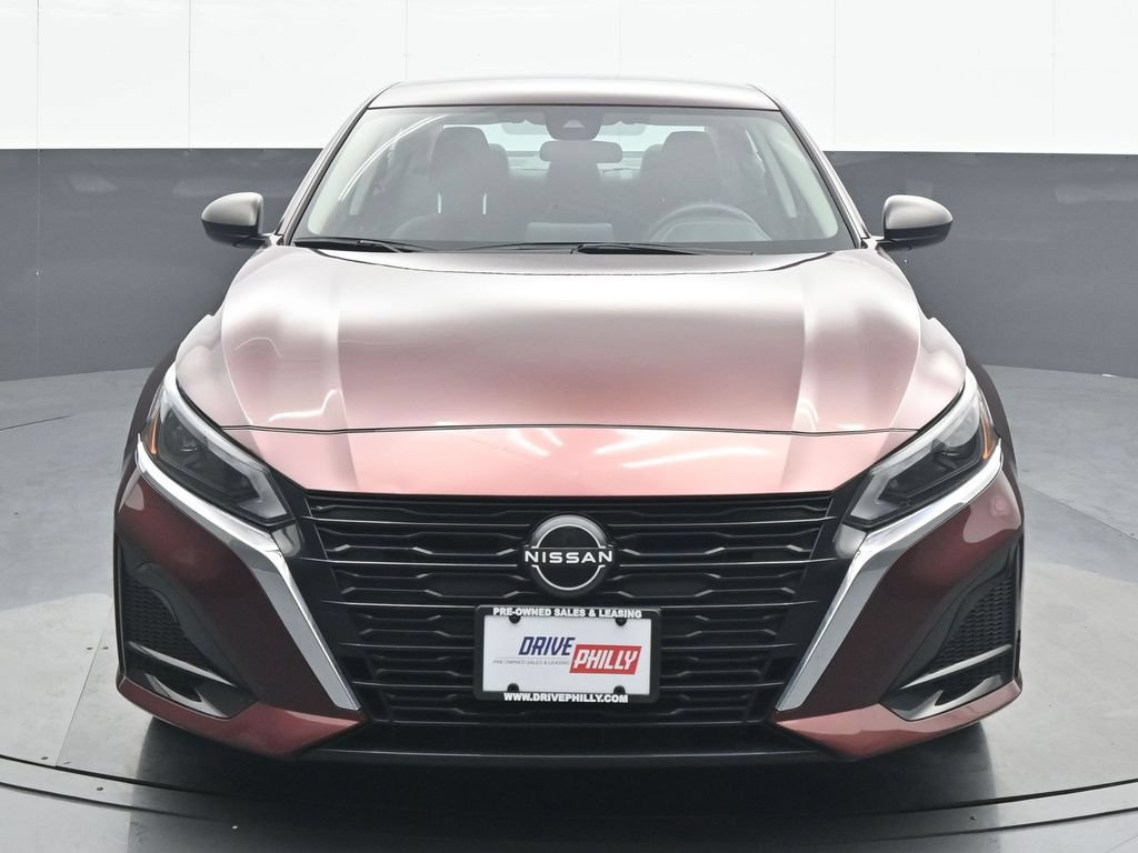 Used 2024 Nissan Altima 2.5 SV