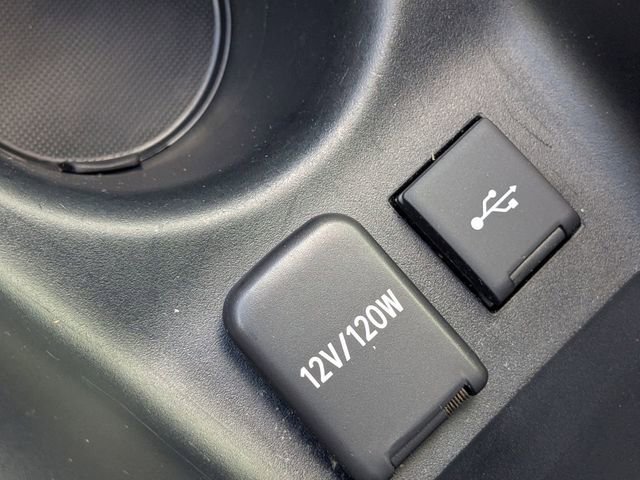Used 2022 Toyota Prius LE image 21