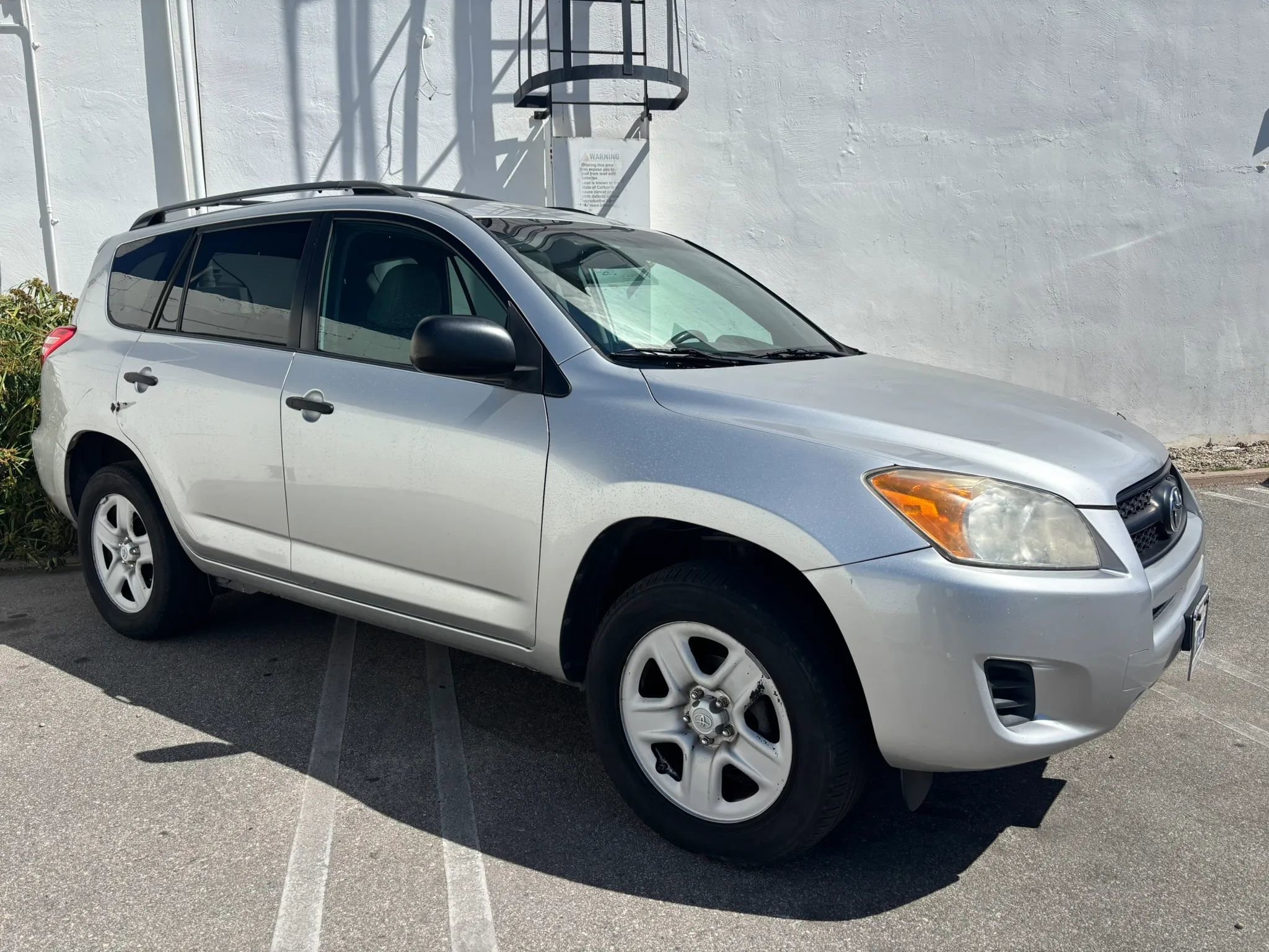 Used 2011 Toyota RAV4 4WD w/ Base L4 Extra Value Pkg image 5