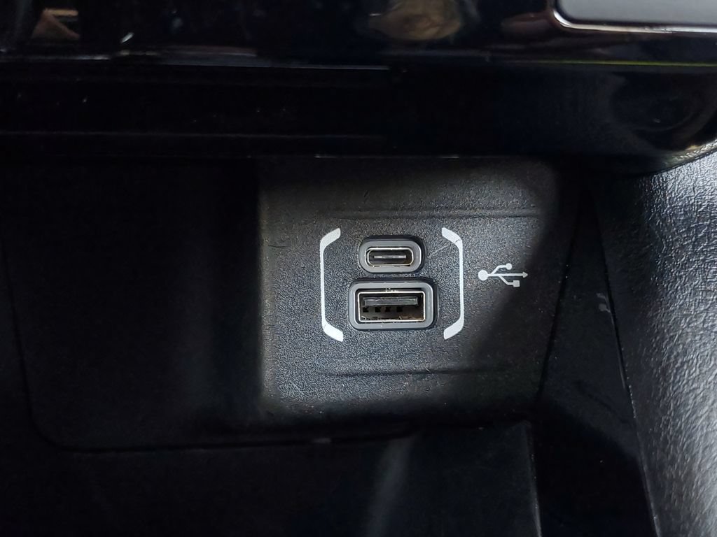Used 2025 Jeep Compass Limited AWD/4WD image 24