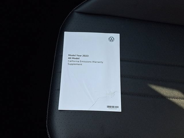 Used 2023 Volkswagen Tiguan SE AWD/4WD image 25
