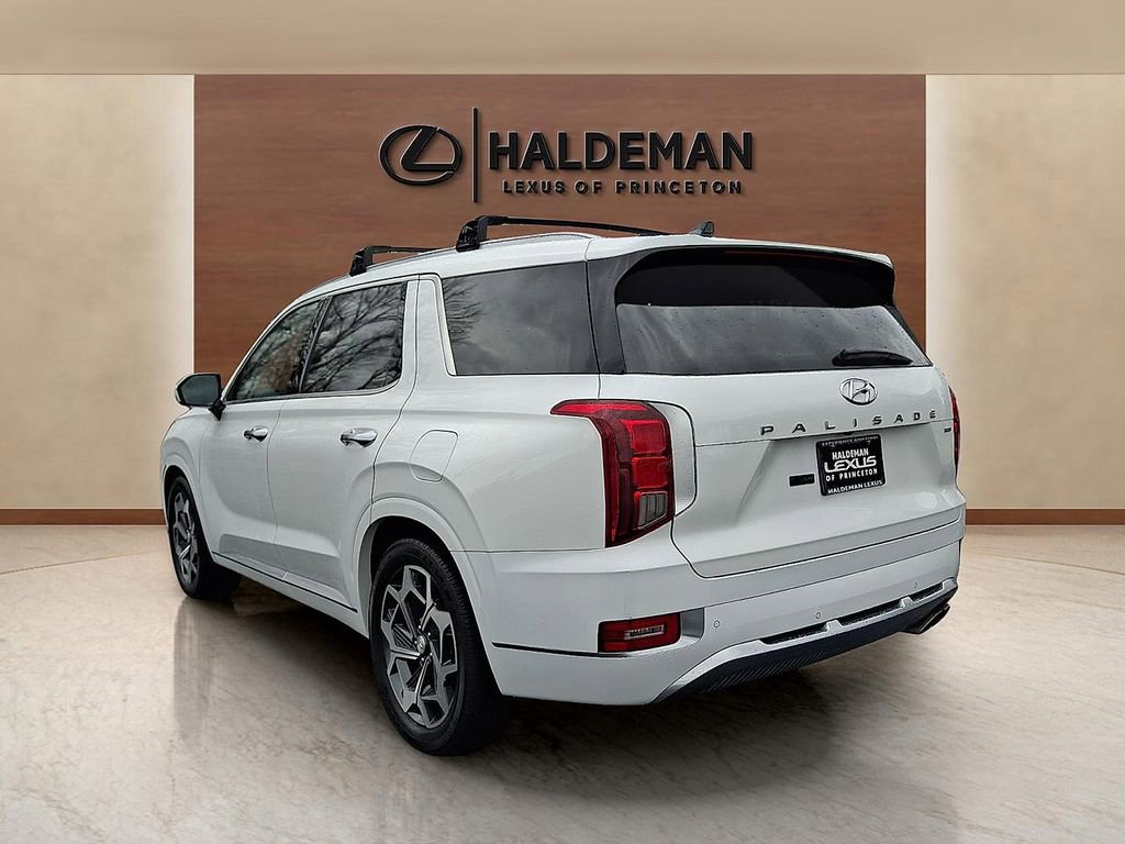 Used 2021 Hyundai Palisade Calligraphy image 4