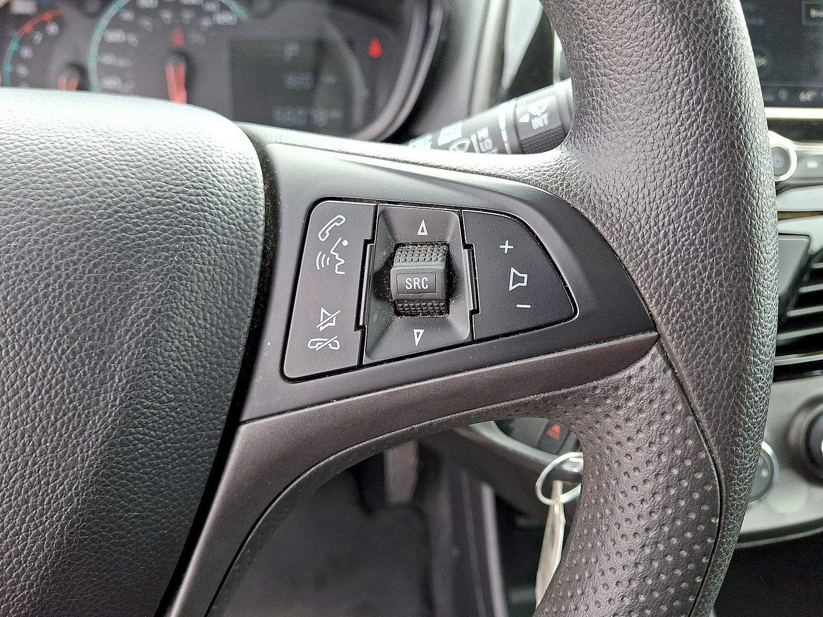 Used 2021 Chevrolet Spark LT FWD image 18