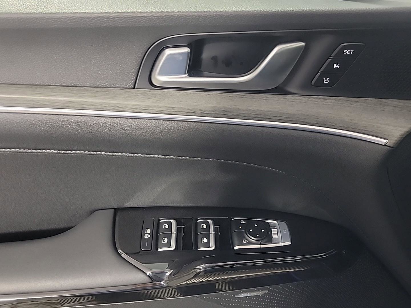 Used 2025 Kia K5 EX image 35