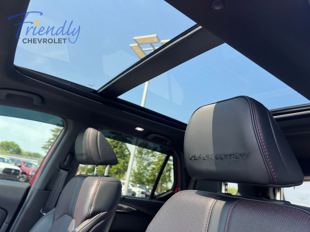 Used 2025 Honda Pilot Black Edition image 25