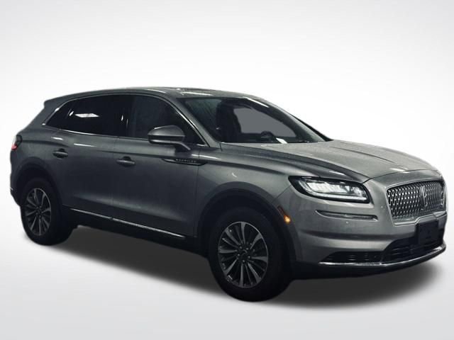 Used 2023 Lincoln Nautilus Reserve w/ Luxury Package image 4