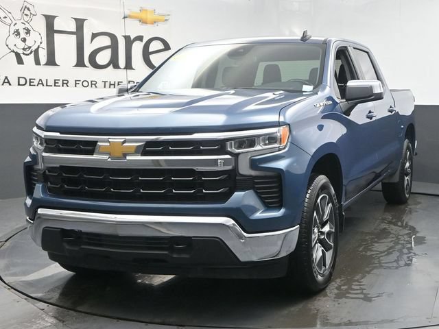 Used 2024 Chevrolet Silverado 1500 LT AWD/4WD image 7
