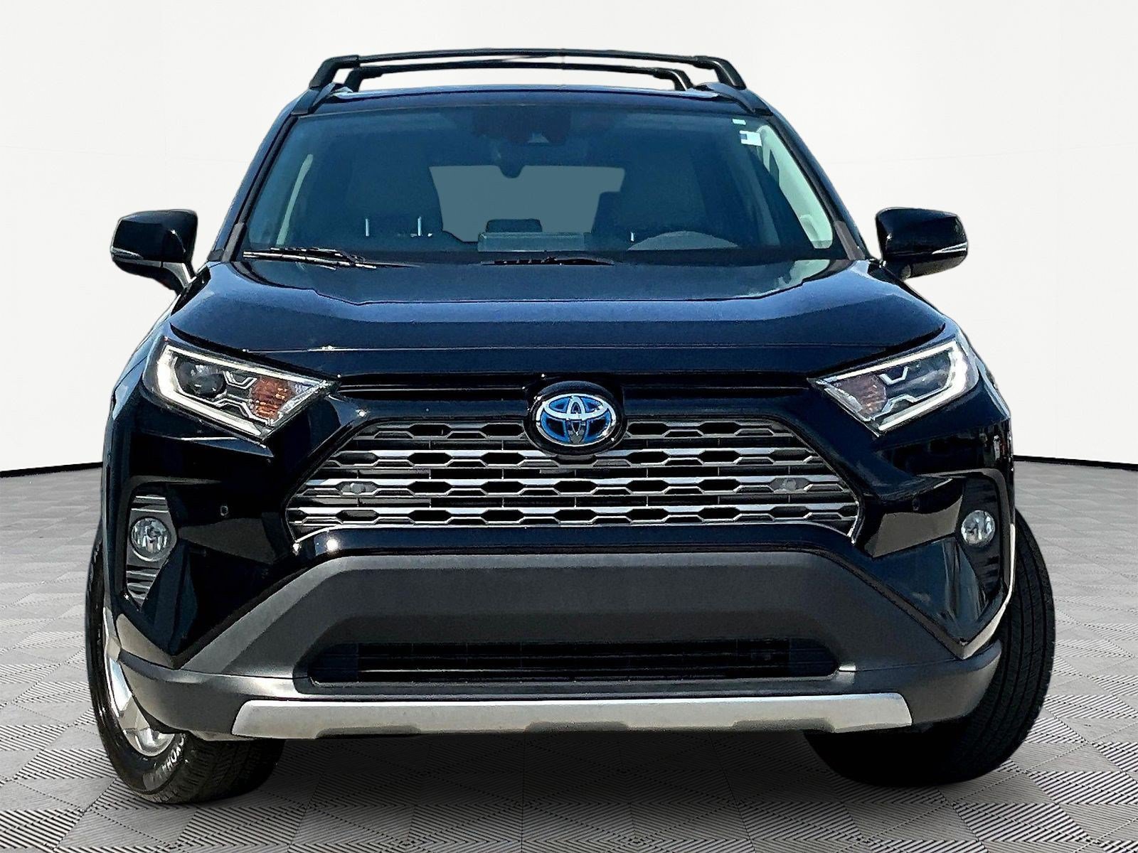 Used 2021 Toyota RAV4 Limited w/ Limited Grade Weather Package AWD/4WD image 2