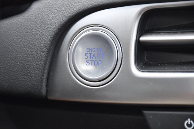 Used 2024 Hyundai Palisade Limited FWD image 19