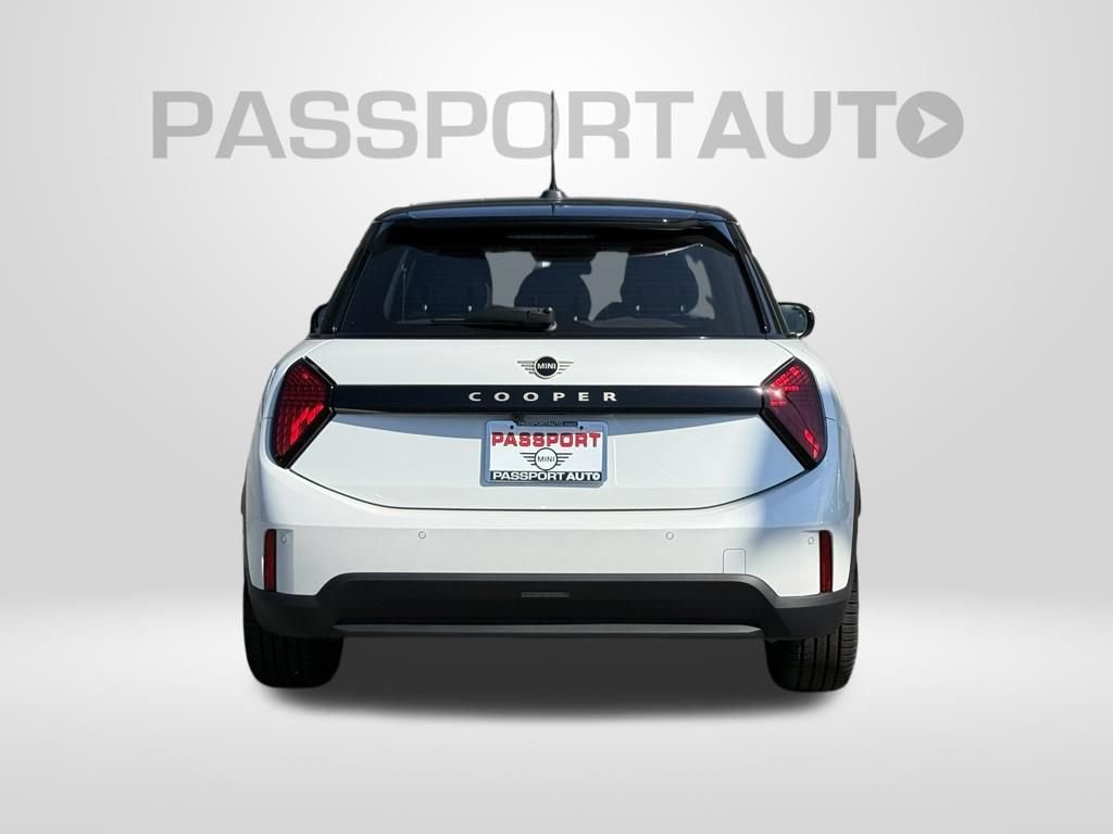 New 2027 MINI Cooper 4-Door Hardtop FWD image 5