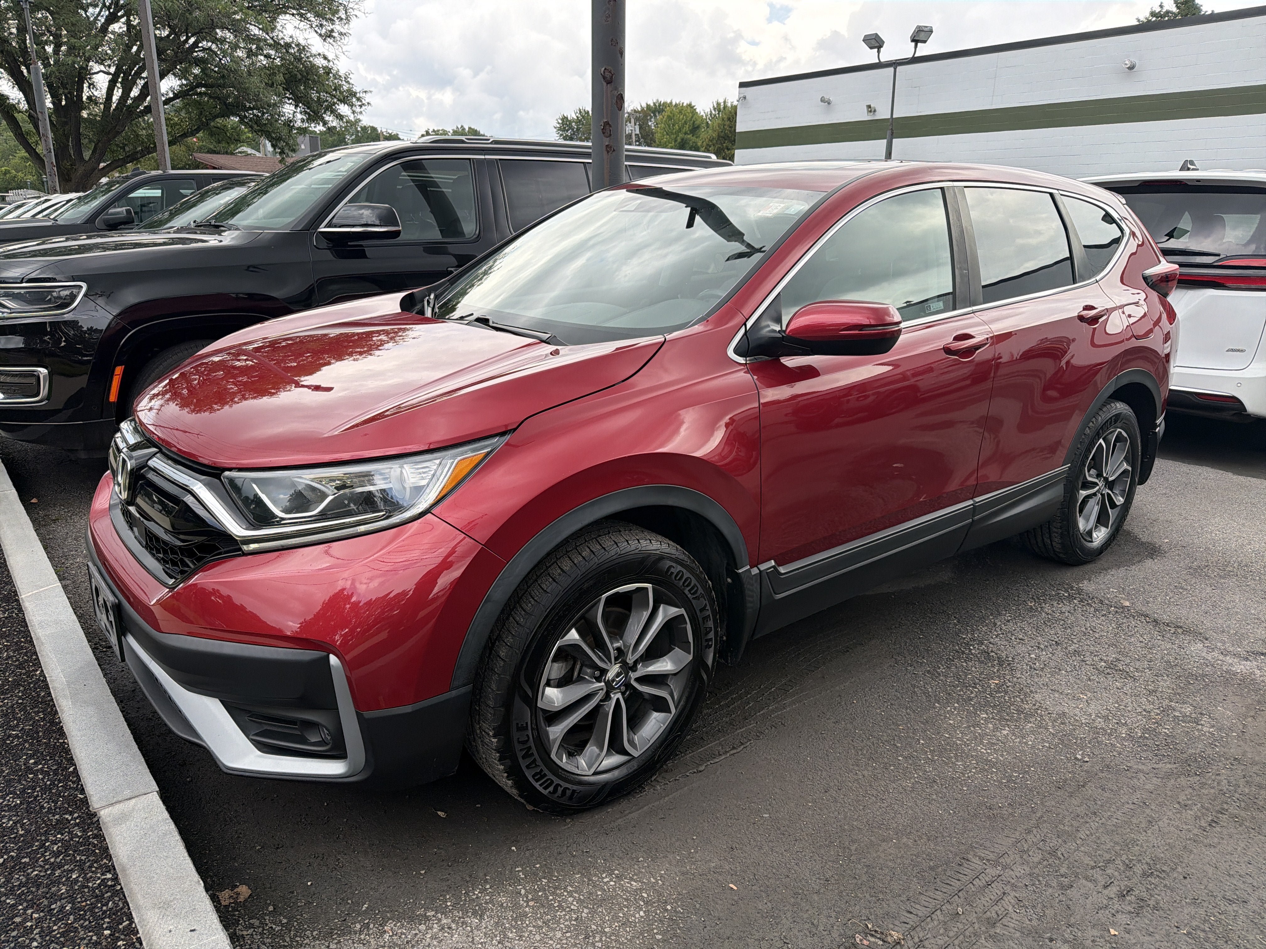 Used 2021 Honda CR-V EX-L image 4