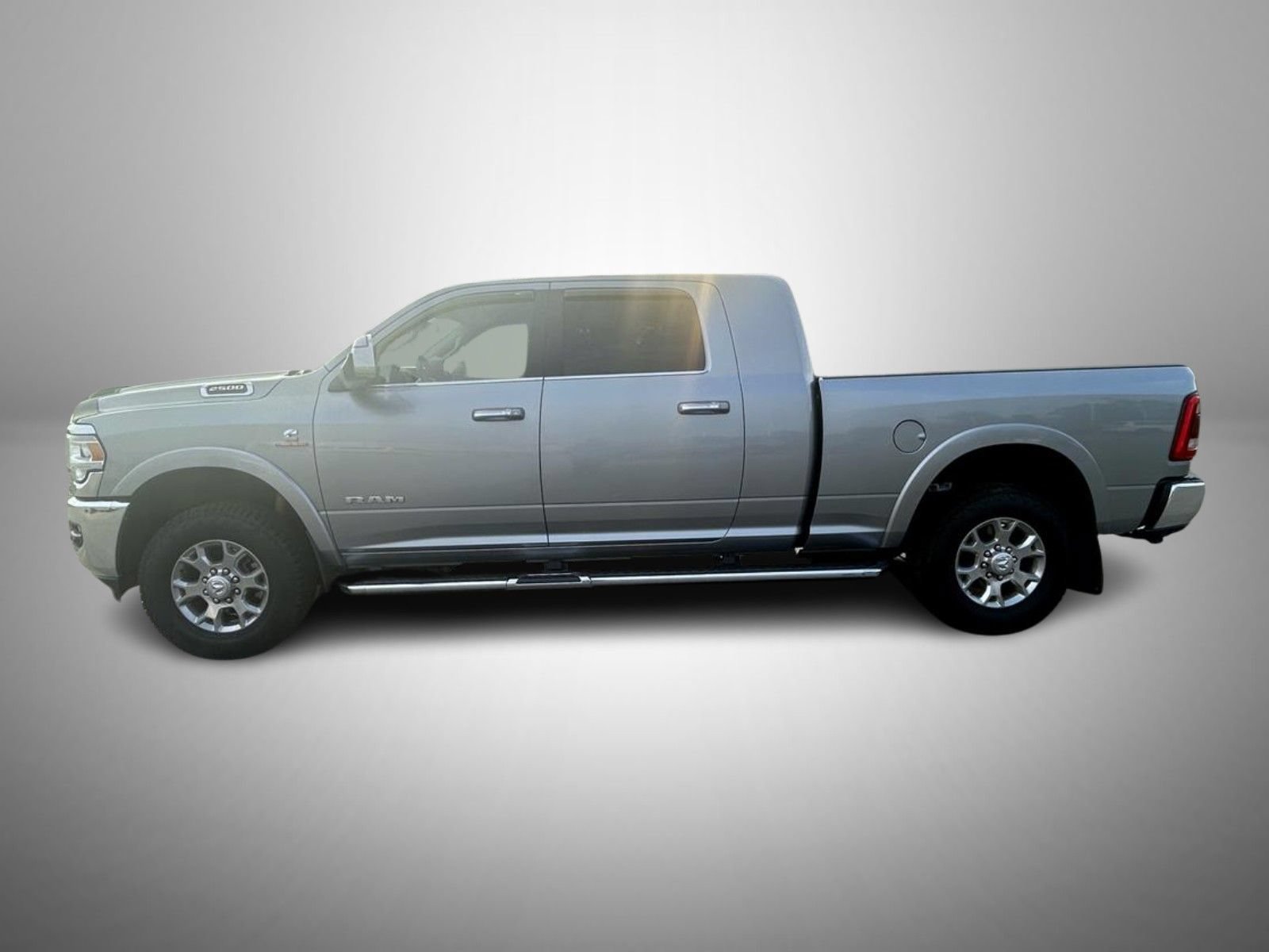 Used 2022 RAM 2500 Laramie AWD/4WD image 8