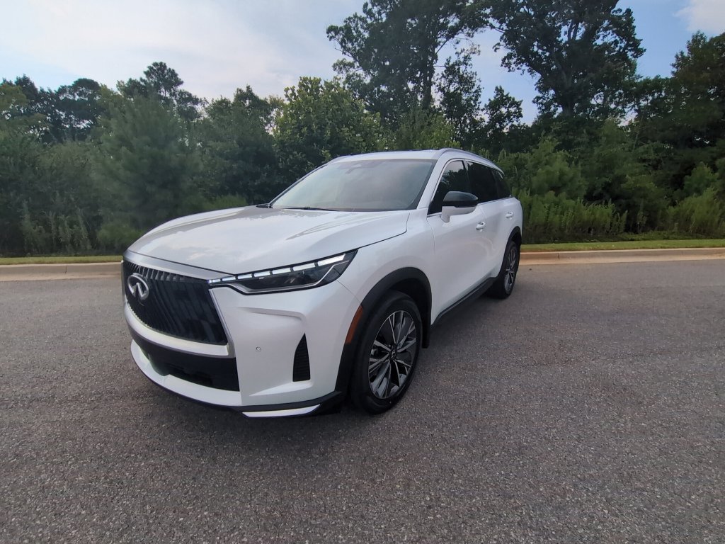 New 2027 INFINITI QX60 Luxe w/ Cargo Package AWD/4WD image 4