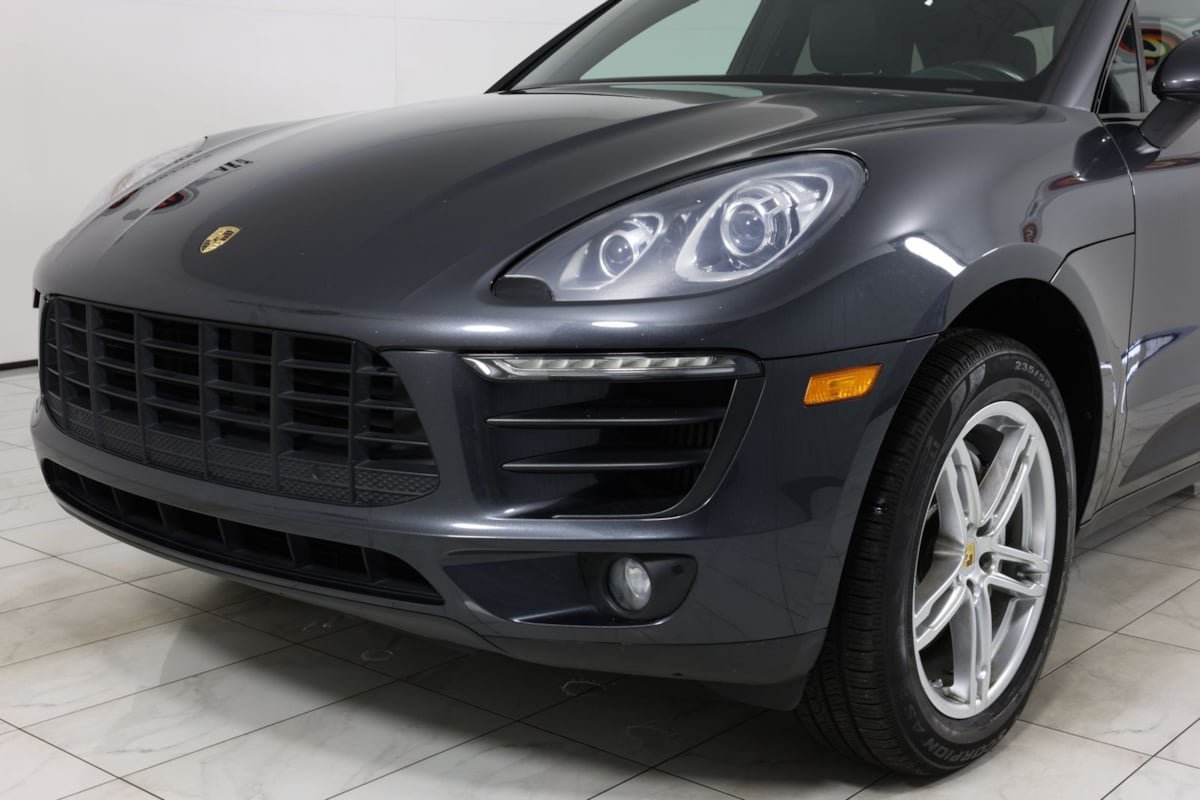 Used 2017 Porsche Macan S AWD/4WD image 48