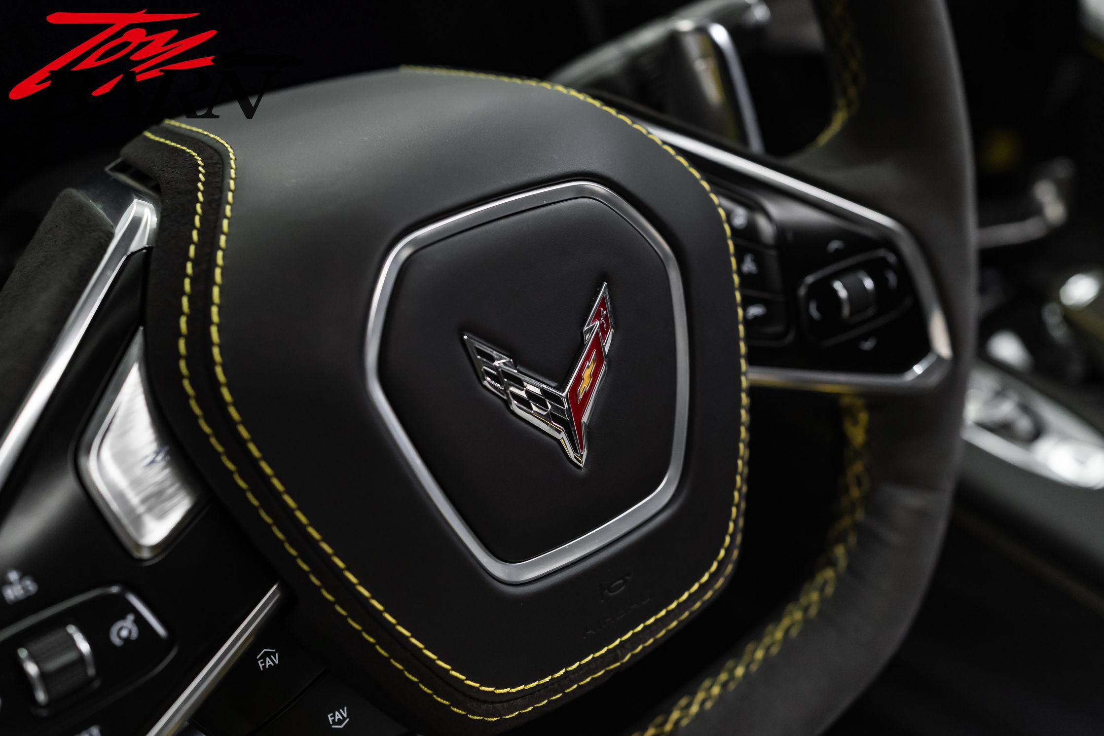Used 2021 Chevrolet Corvette Stingray Premium Conv w/ Z51 Performance Package RWD image 39
