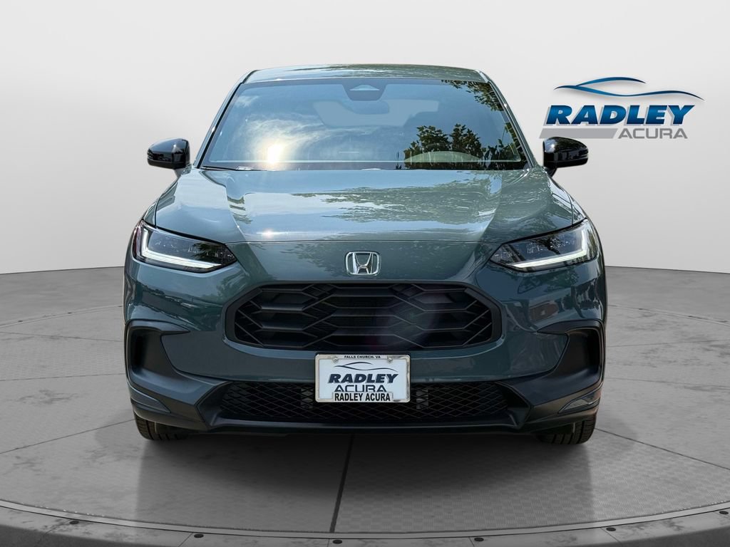 Used 2025 Honda HR-V Sport image 2