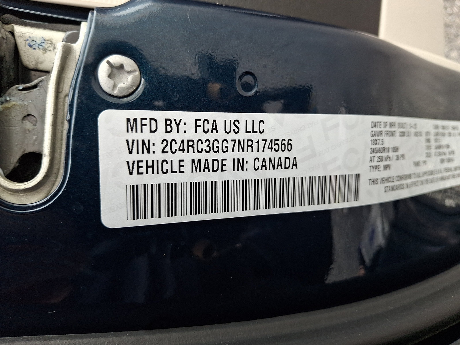 Used 2022 Chrysler Pacifica Limited w/ Uconnect Theater Family Group AWD/4WD image 28