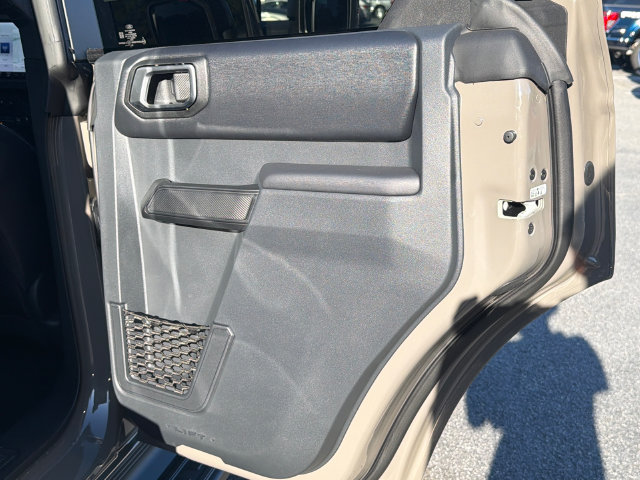 New 2026 Ford Bronco Outer Banks w/ Sasquatch Package AWD/4WD image 18