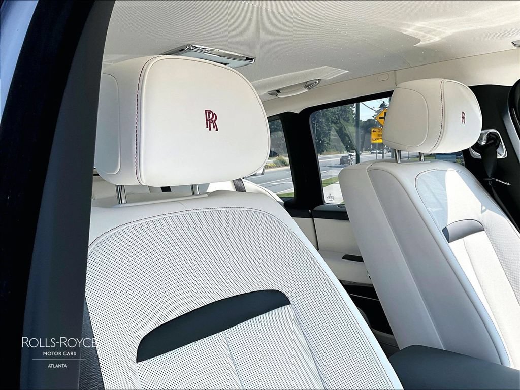 New 2026 Rolls-Royce Cullinan Black Badge AWD/4WD image 15