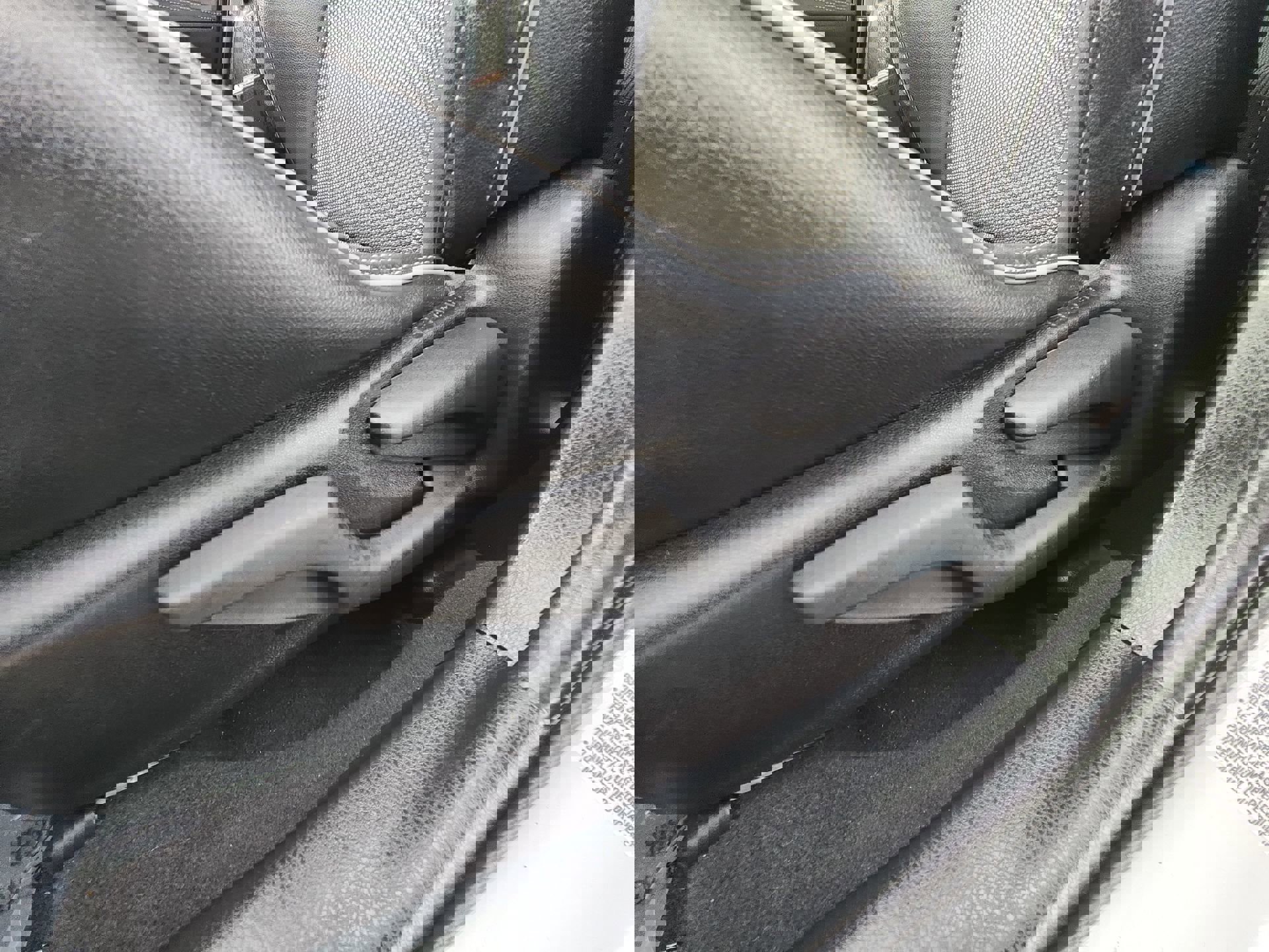 Used 2016 Toyota Corolla S image 14