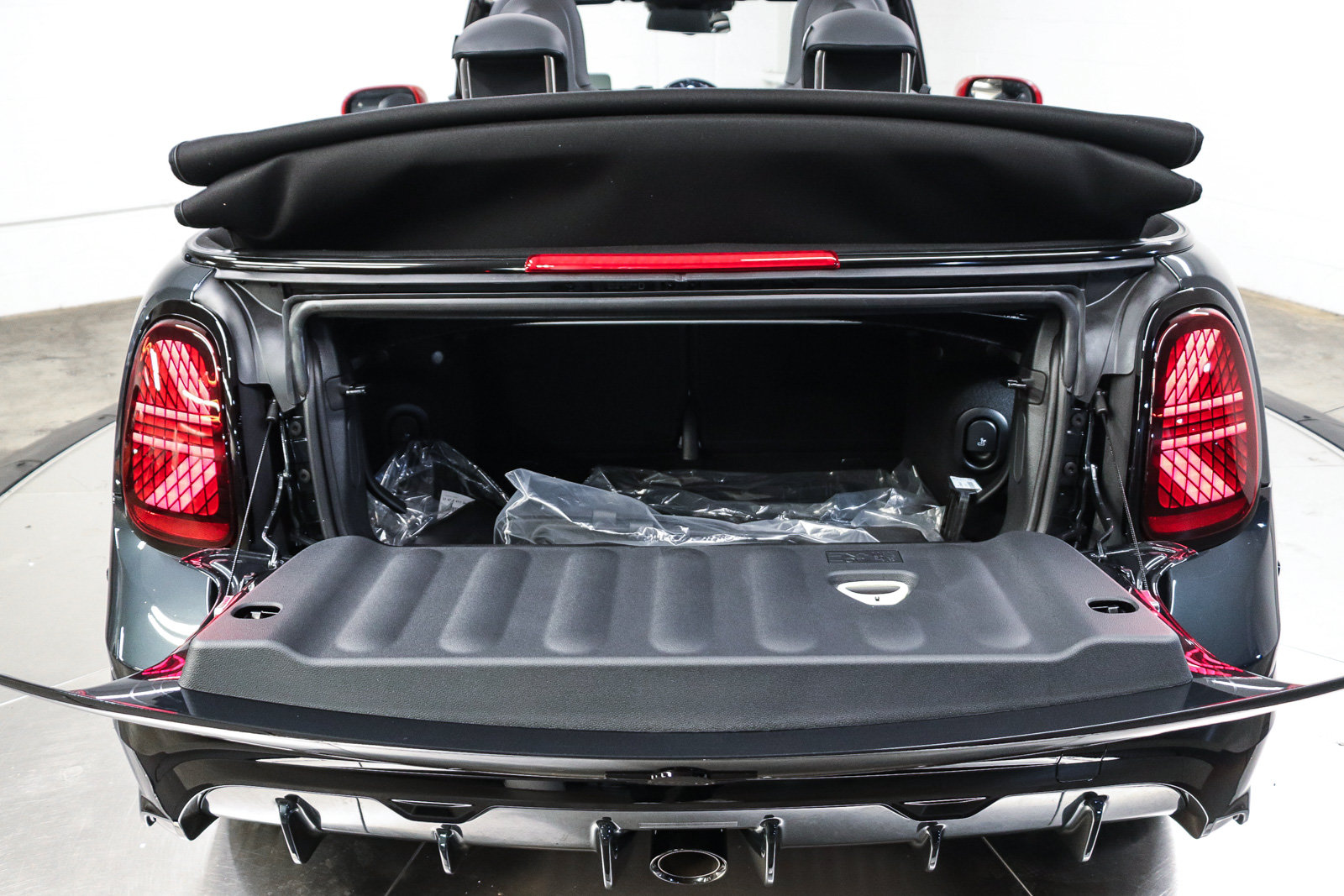 New 2027 MINI Cooper John Cooper Works FWD image 31