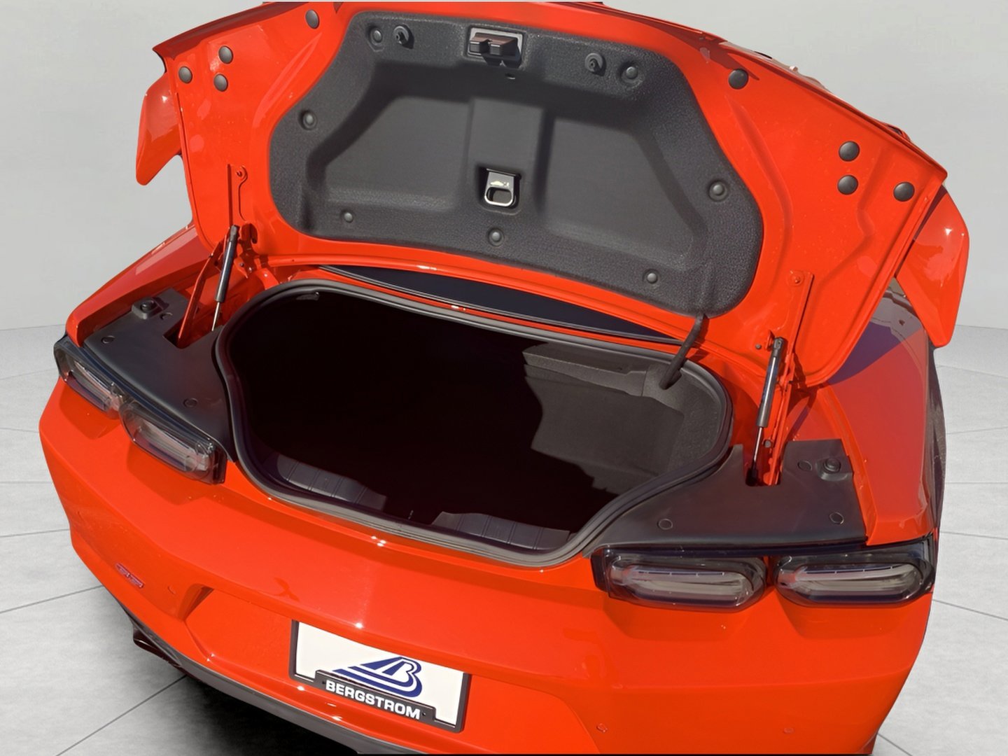 Used 2021 Chevrolet Camaro SS image 29