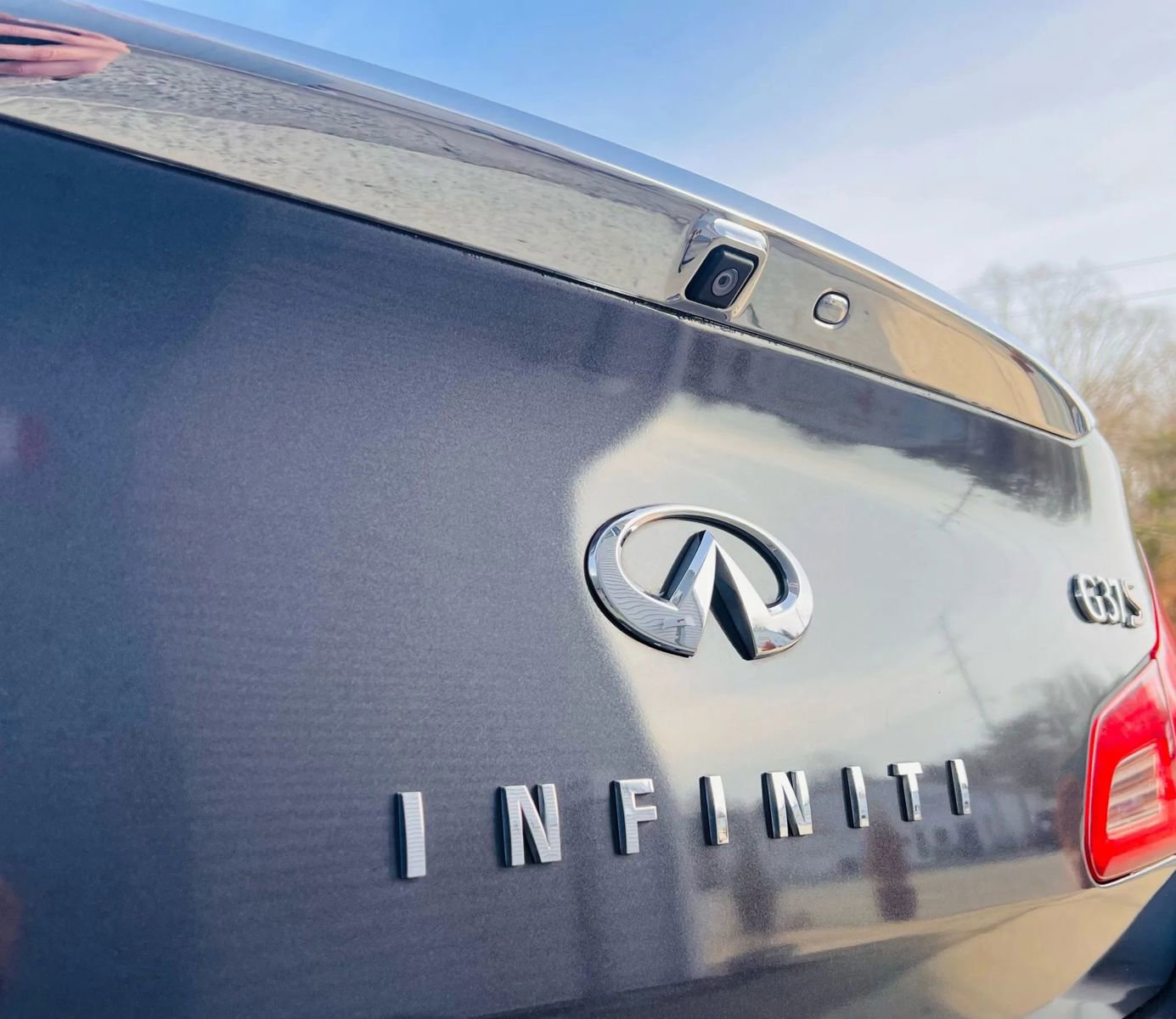 Used 2010 INFINITI G37 Journey w/ Premium Pkg image 13