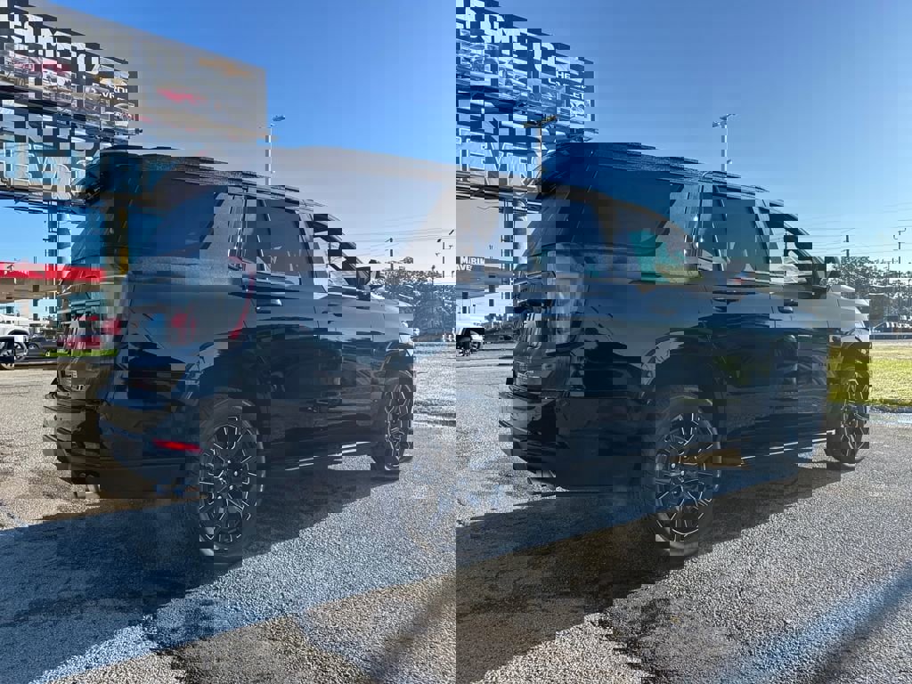 New 2026 Chevrolet Tahoe RST w/ Comfort Package image 6