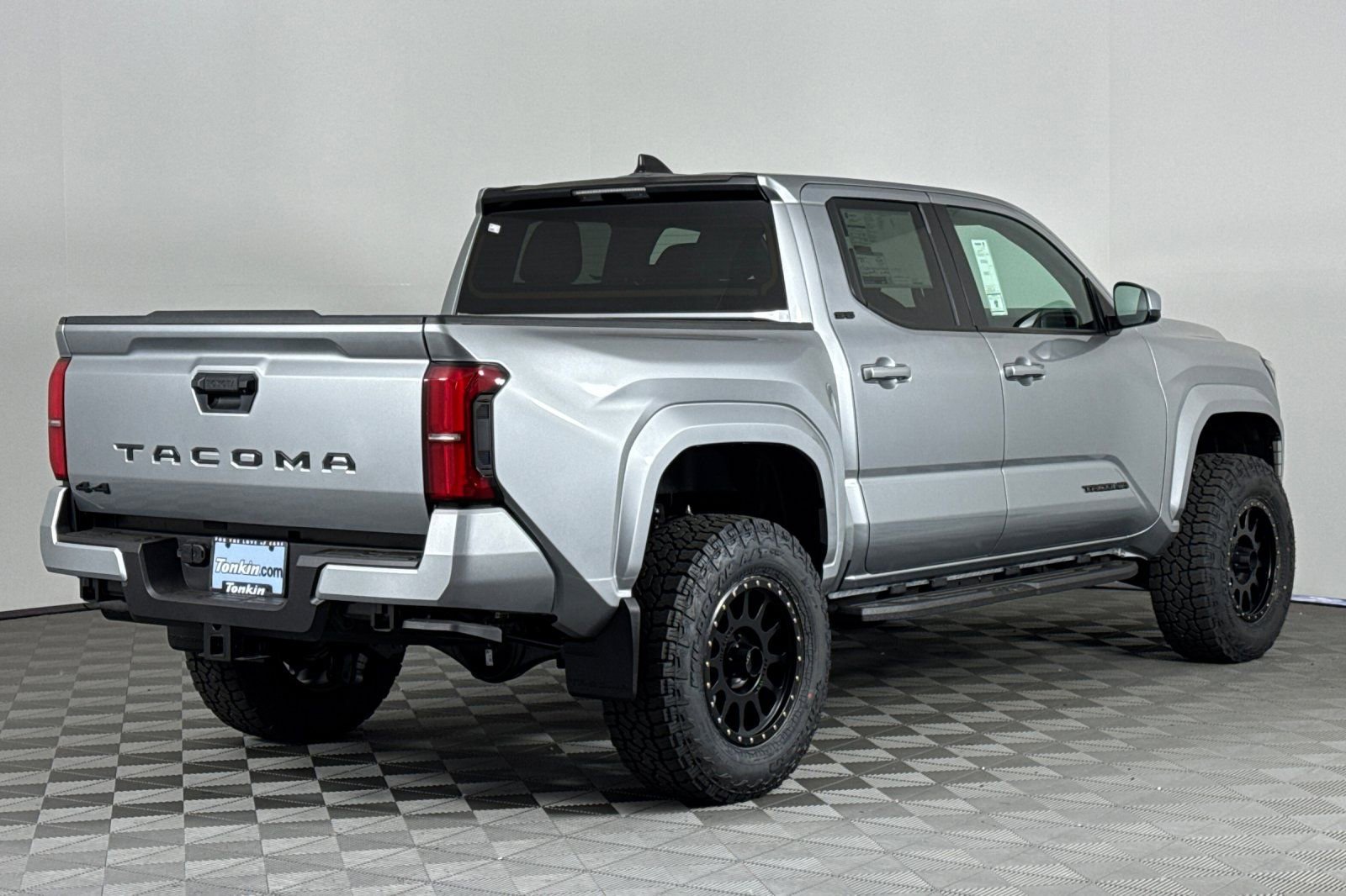 New 2025 Toyota Tacoma SR5 image 4