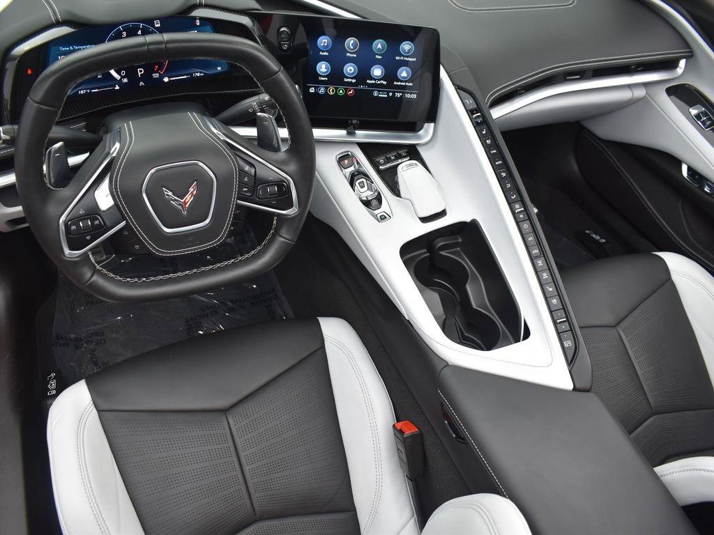 Used 2021 Chevrolet Corvette Stingray Premium Conv w/ Z51 Performance Package image 13