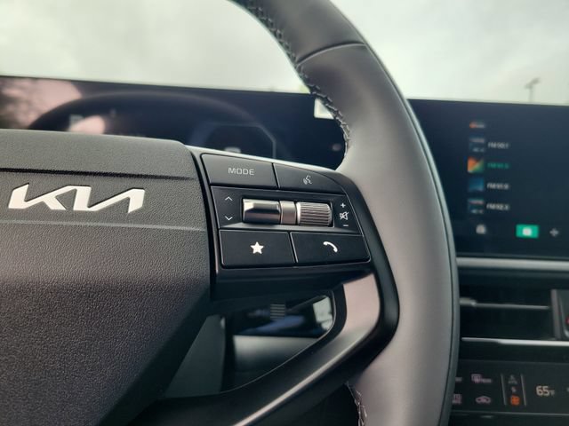 New 2026 Kia EV6 Light RWD image 17
