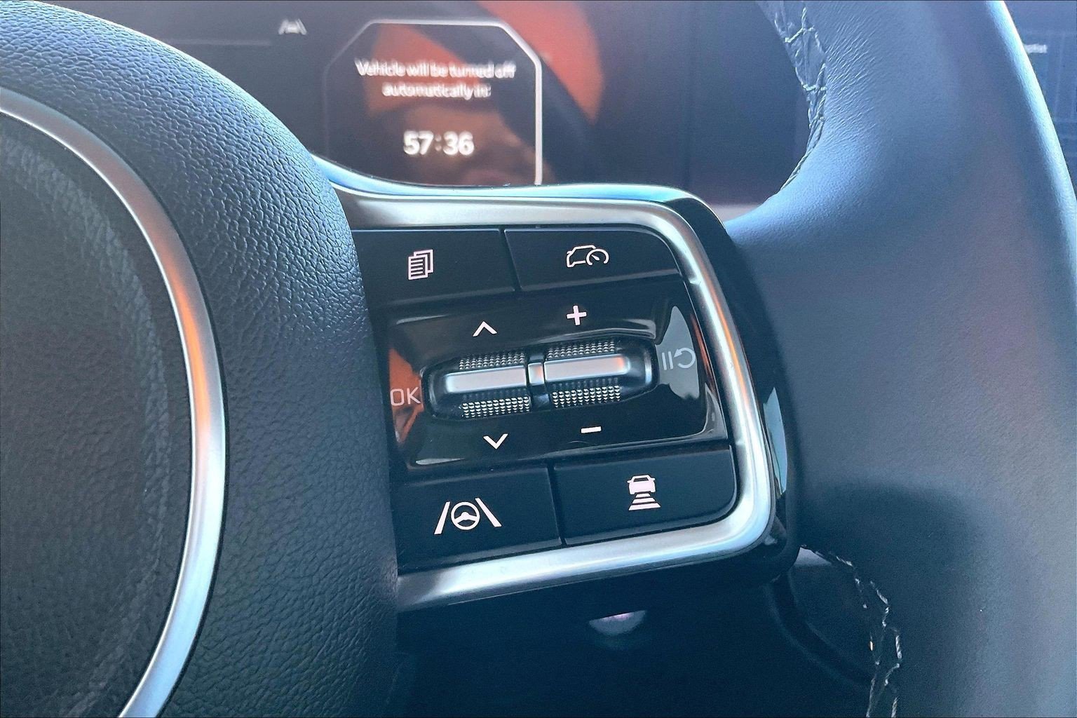 Used 2025 Kia Sorento SX image 22