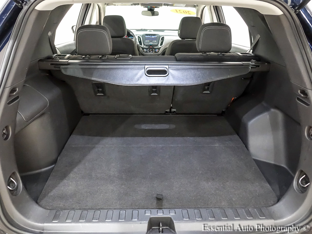 Used 2021 Chevrolet Equinox LS image 26