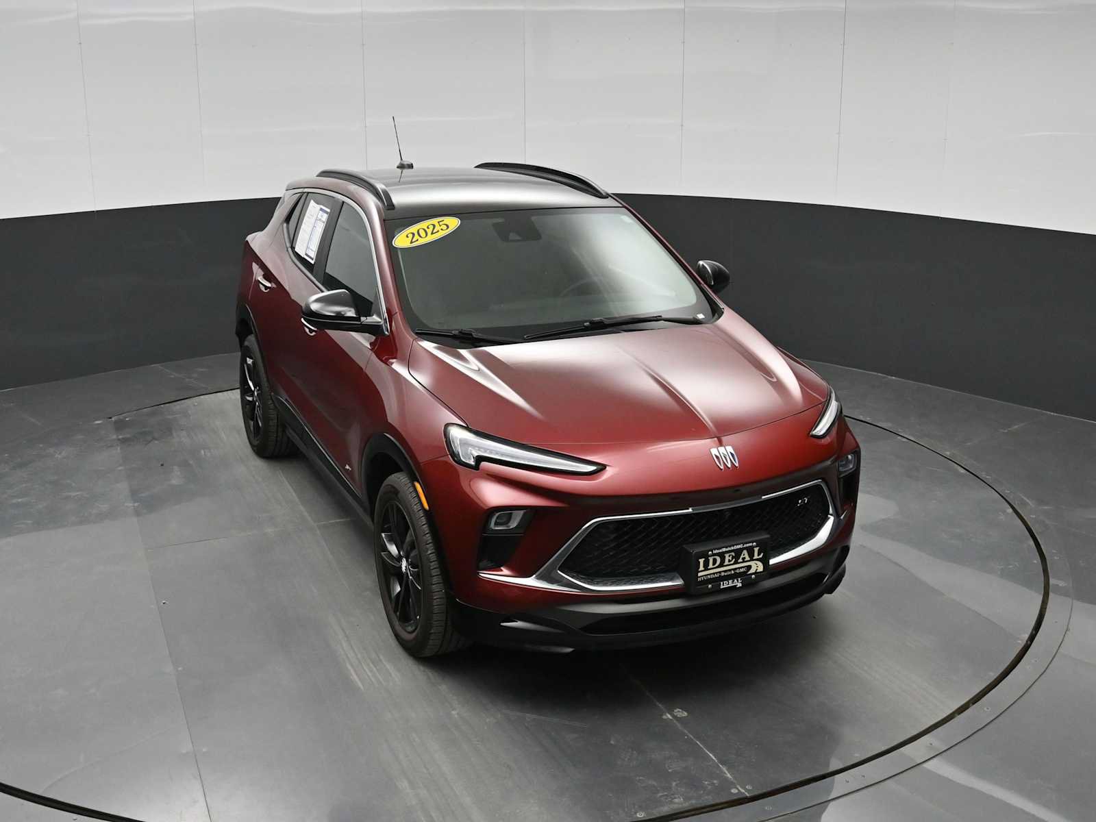 Used 2025 Buick Encore GX Sport Touring w/ Advanced Technology Package AWD/4WD image 30