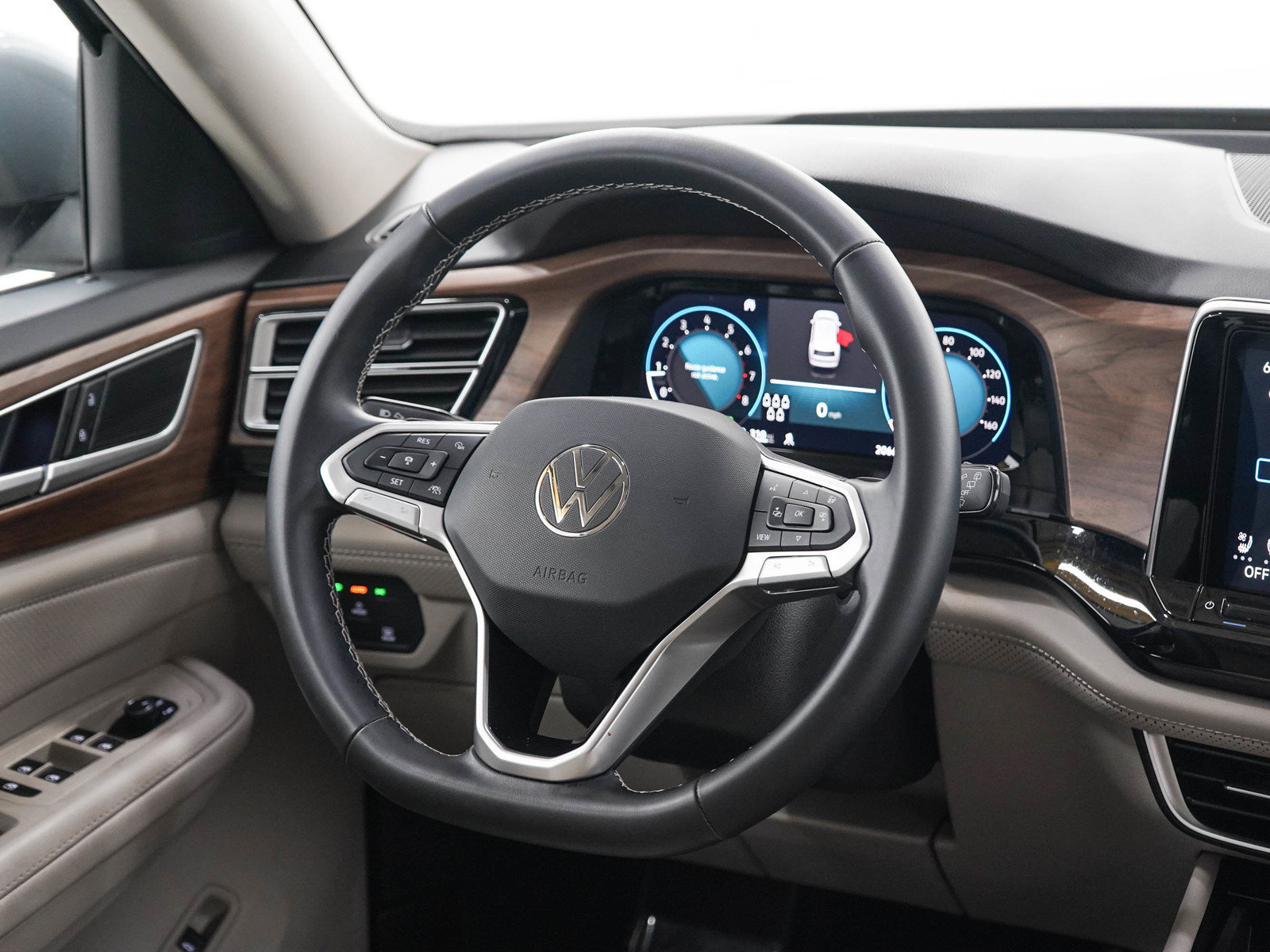 Used 2026 Volkswagen Atlas SE AWD/4WD image 15