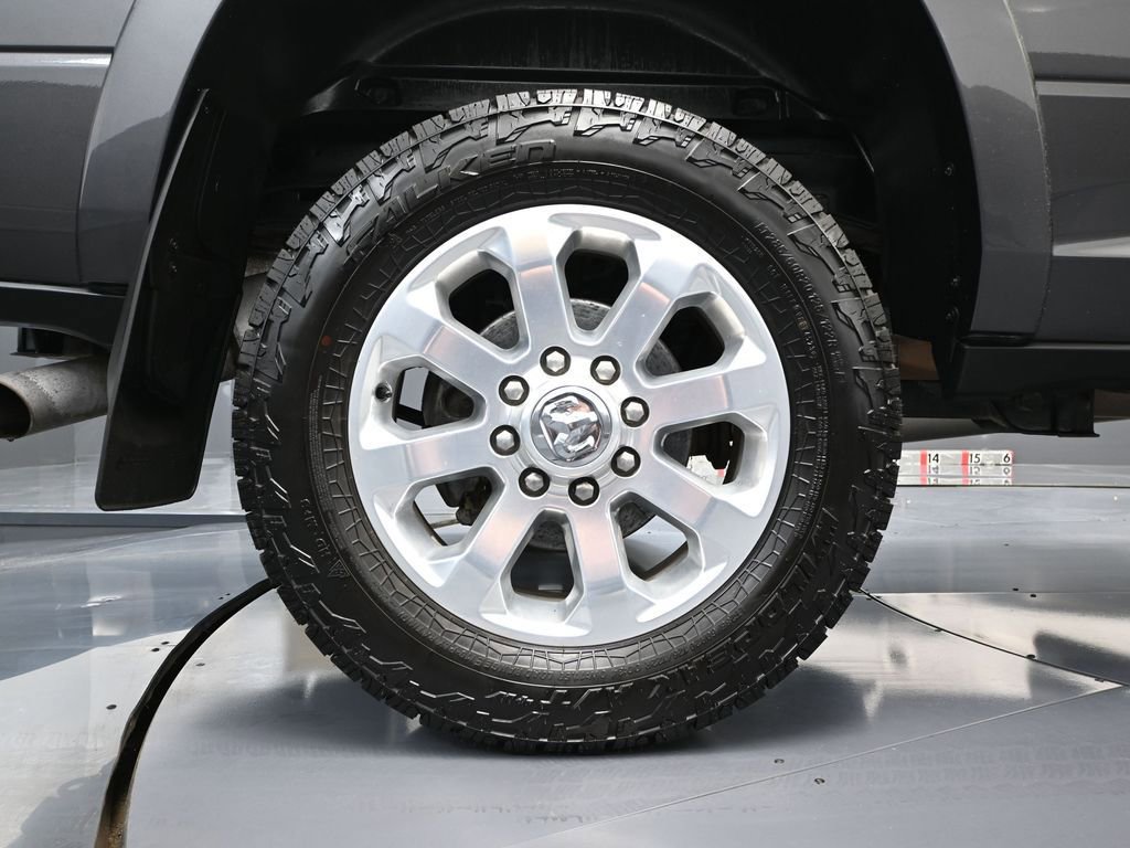 Used 2022 RAM 2500 Laramie w/ Body Color Bumper Group image 15