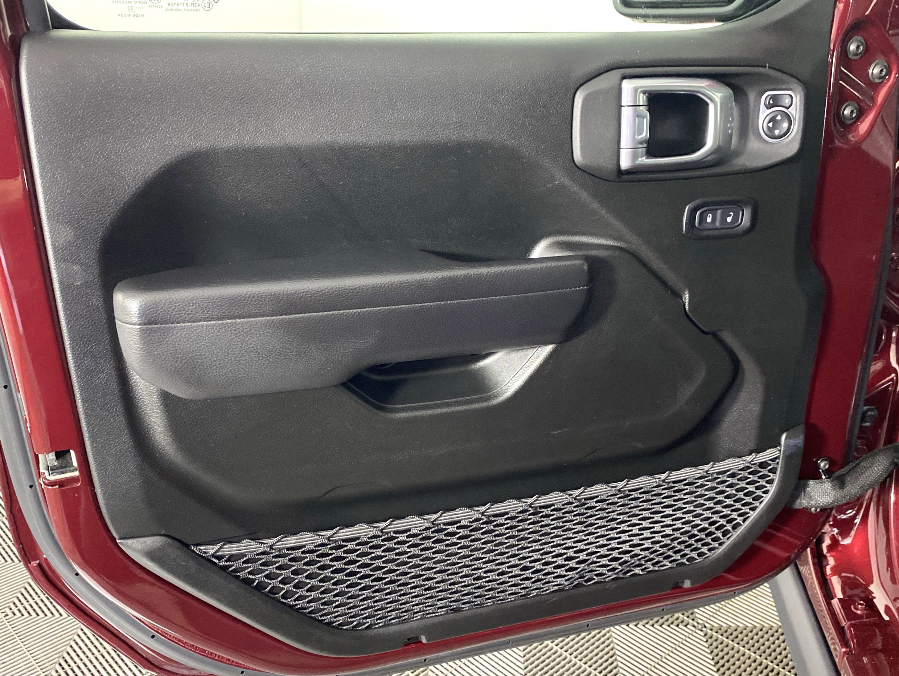 Used 2022 Jeep Gladiator Mojave w/ Cold Weather Group AWD/4WD image 13