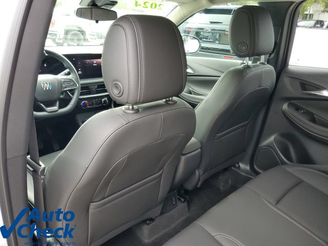 Used 2024 Buick Encore GX Sport Touring w/ Advanced Technology Package FWD image 13
