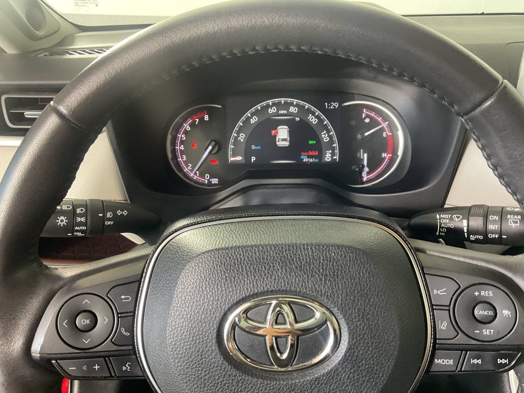 Used 2021 Toyota RAV4 Limited AWD/4WD image 11