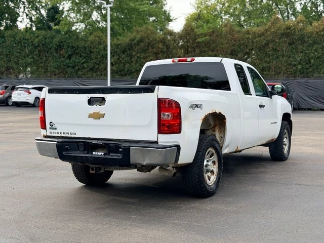Used 2011 Chevrolet Silverado 1500 W/T AWD/4WD image 4