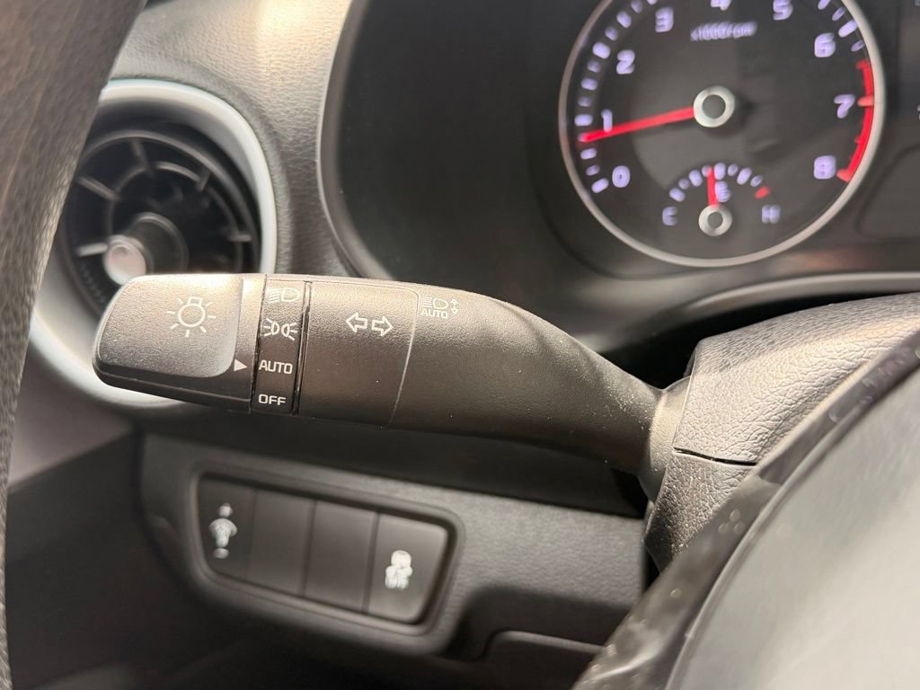 Used 2024 Kia Forte LXS FWD image 22